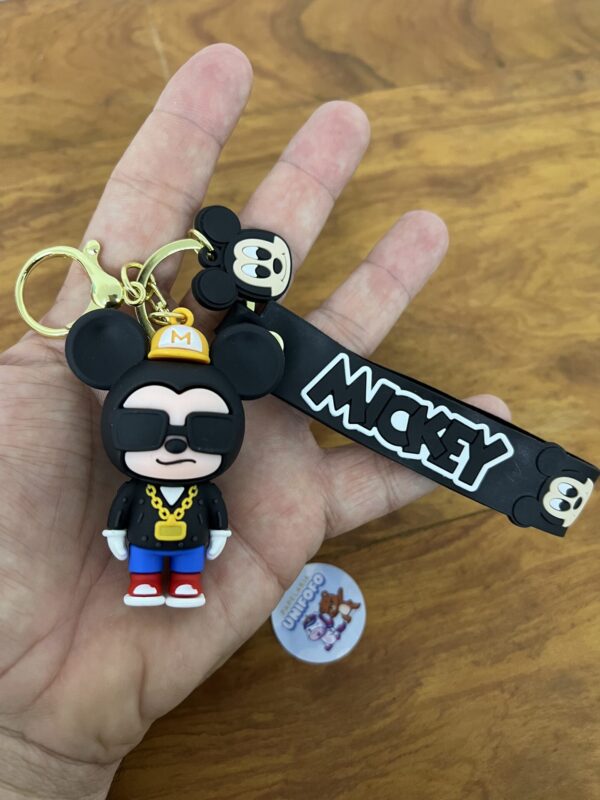 Chaveiro Disney Mickey Mouse descolado